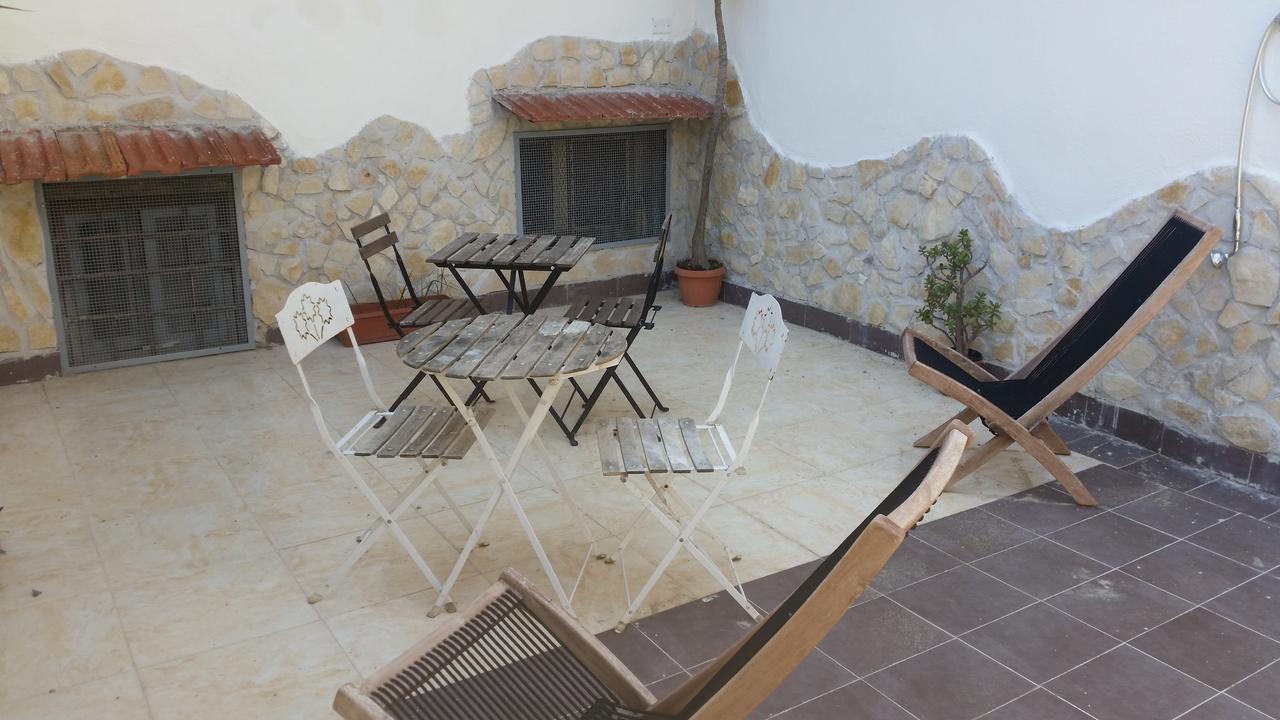 Residenza Il Castello Hotel Napoli Exterior foto